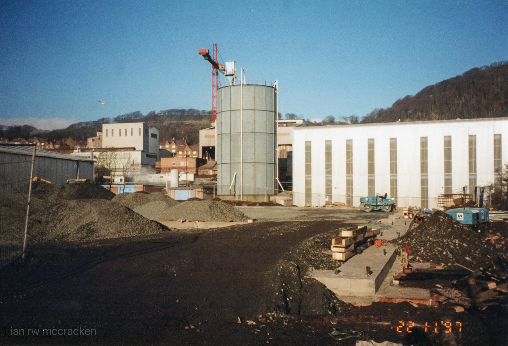 Superfine-Construction011.jpg